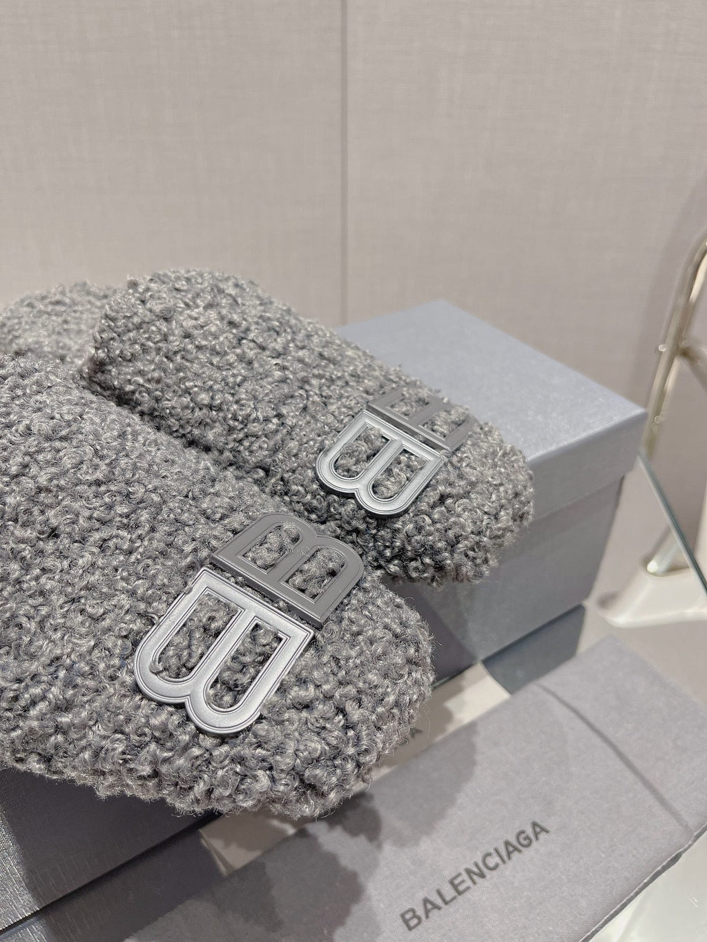 BALENCIAGA 25S MULES IN GRAY WOOL WITH LOGO