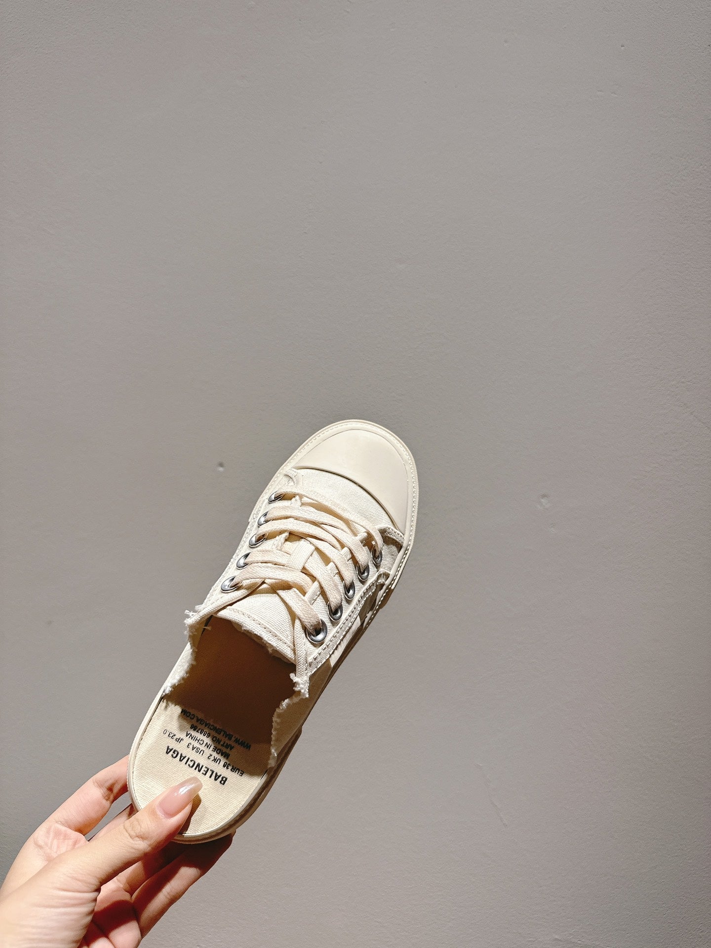 BALENCIAGA 25S SPORT CLOGS IN CREAM WHITE CANVAS
