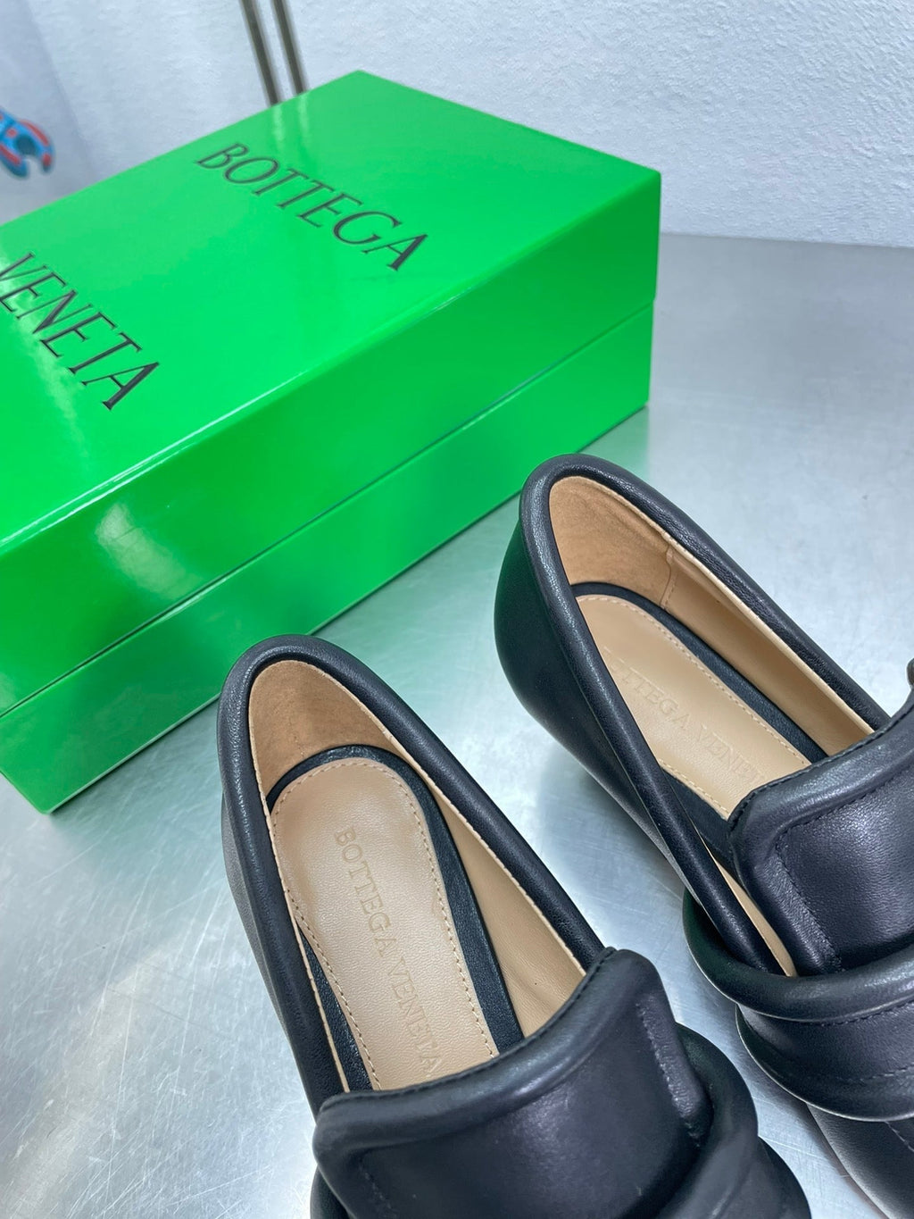 BOTTEGA VENETA HIGH PUMP 35 MM IN BLACK CALFSKIN