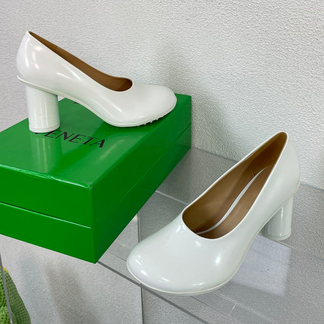 BOTTEGA VENETA ATOMIC HIGH PUMP 9 CM IN WHITE CALFSKIN