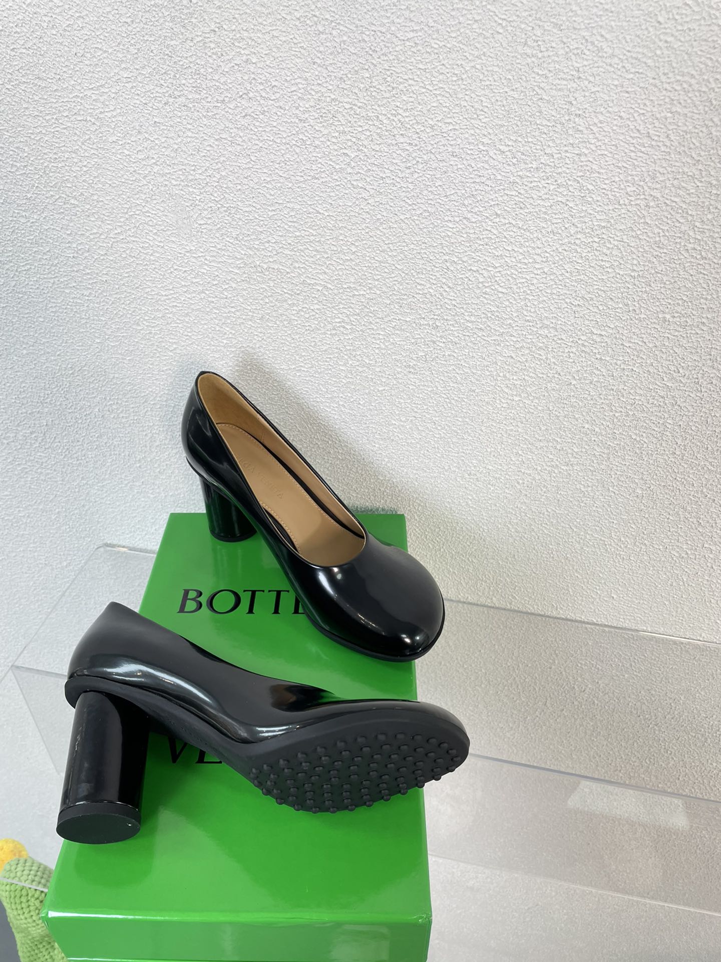 BOTTEGA VENETA ATOMIC HIGH PUMP 9 CM IN BLACK CALFSKIN