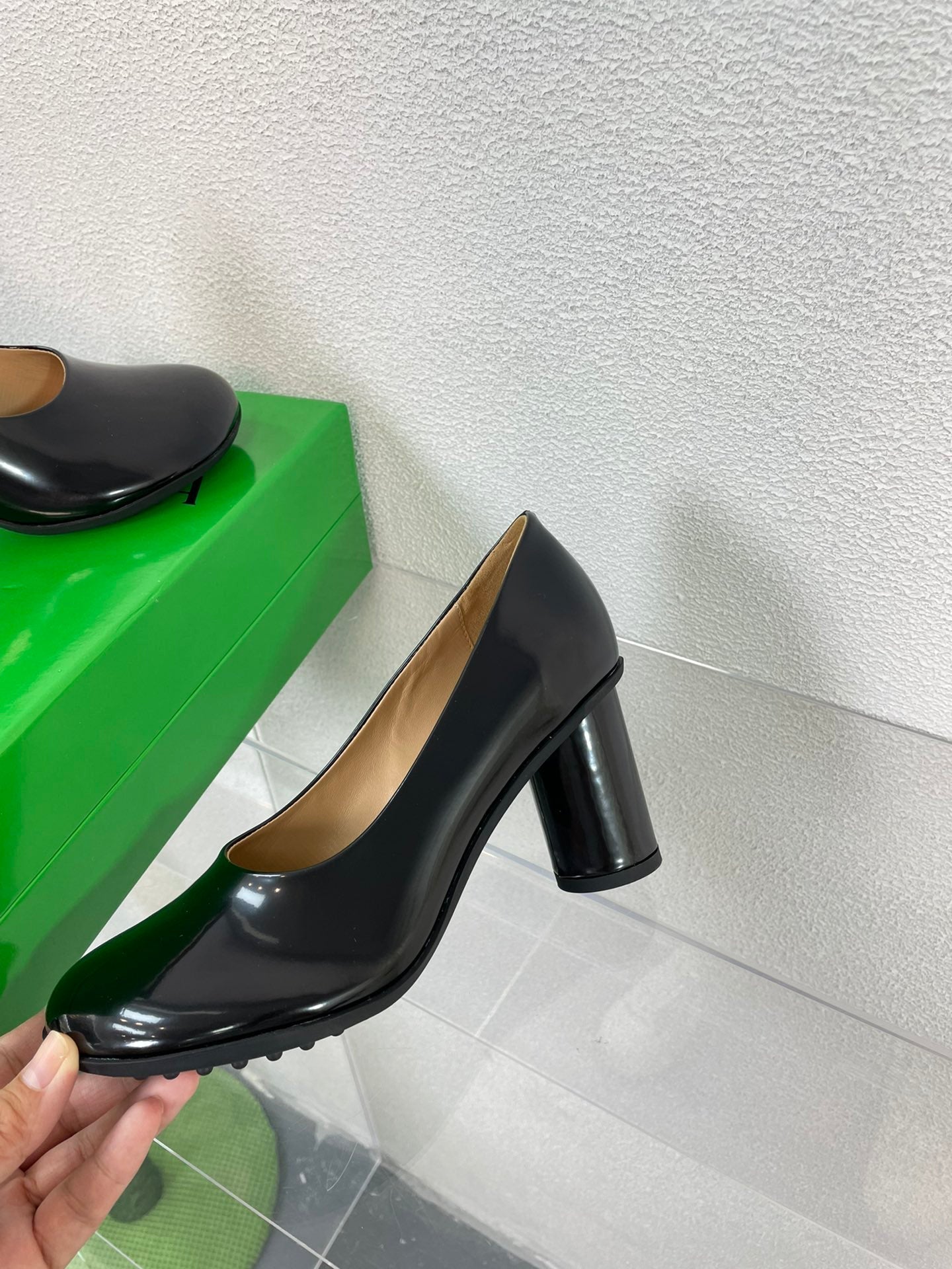 BOTTEGA VENETA ATOMIC HIGH PUMP 9 CM IN BLACK CALFSKIN