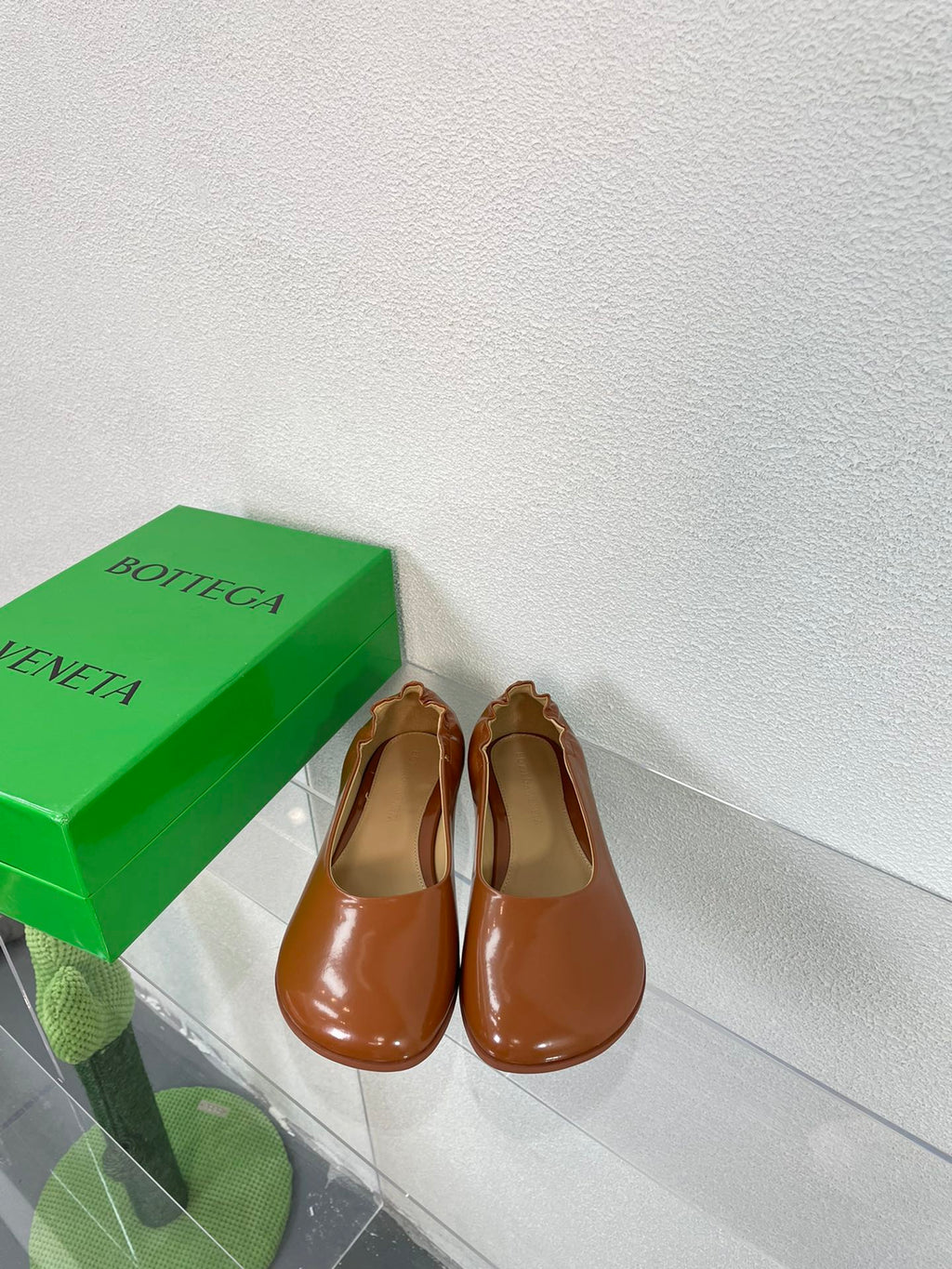 BOTTEGA VENETA ATOMIC BALLERINA FLAT IN BRONZE BROWN CALFSKIN