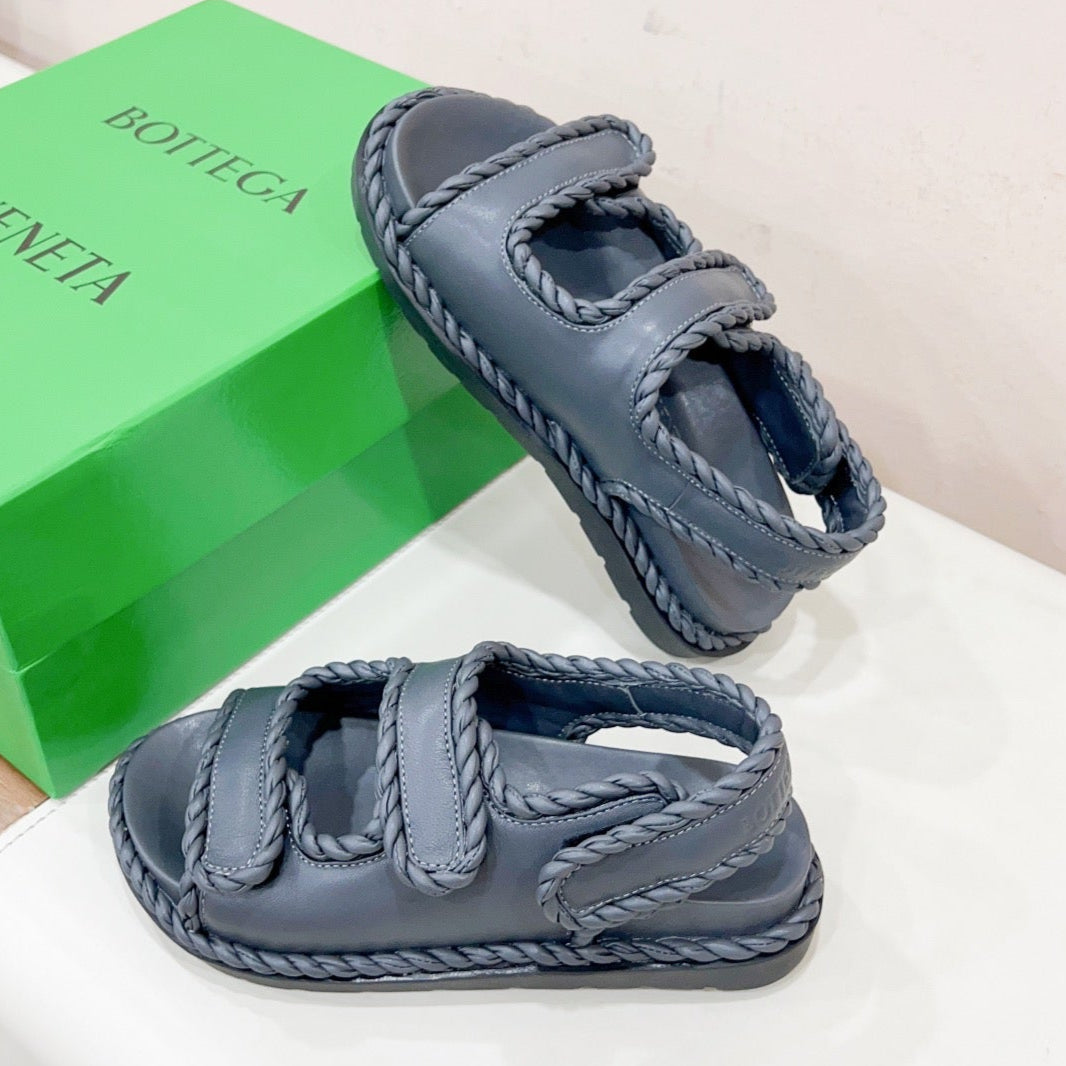 BOTTEGA VENETA REFINED DAD SANDAL IN BLACK LAMBSKIN