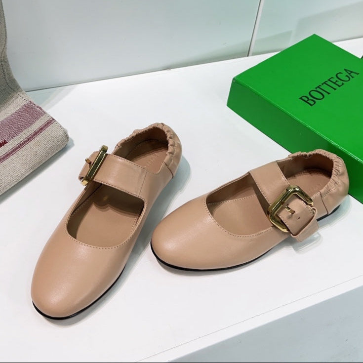 BOTTEGA VENETA ASTAIRE MARY-JANE BALLERINA IN CAMEL BEIGE CALFSKIN