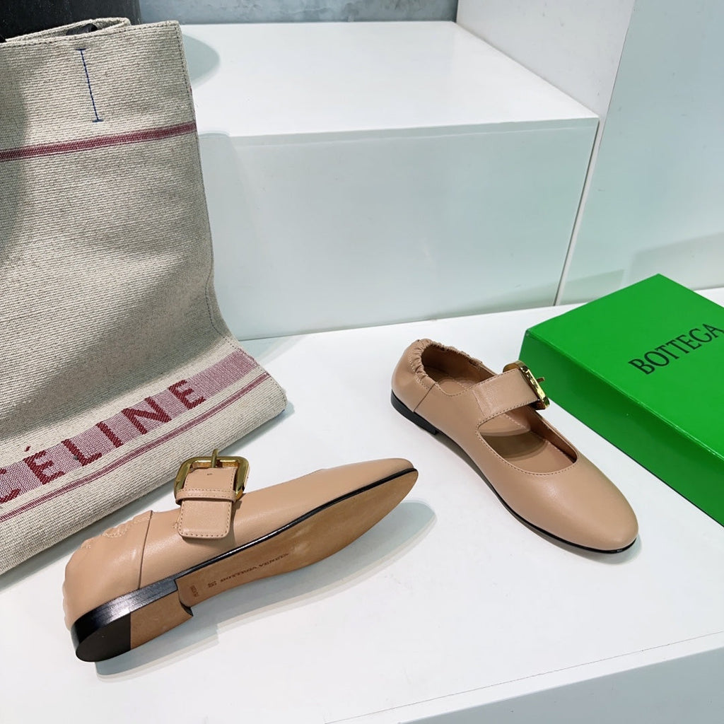 BOTTEGA VENETA ASTAIRE MARY-JANE BALLERINA IN CAMEL BEIGE CALFSKIN