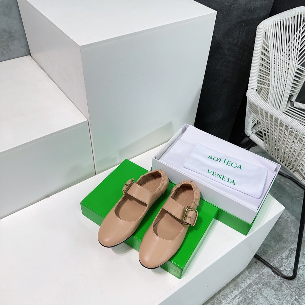 BOTTEGA VENETA ASTAIRE MARY-JANE BALLERINA IN CAMEL BEIGE CALFSKIN
