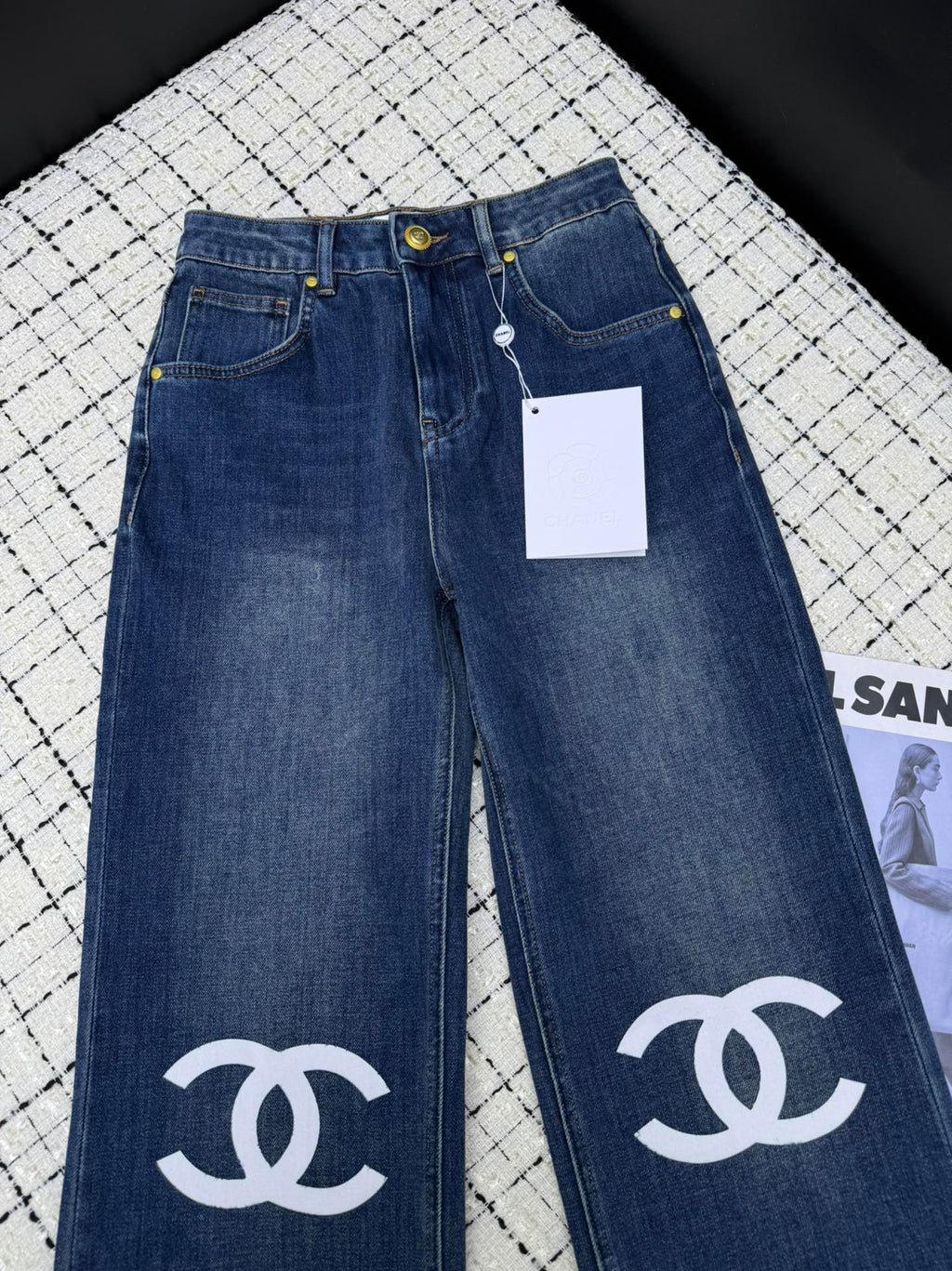 CHANEL 26S STRAIGHT-LEG JEANS 760