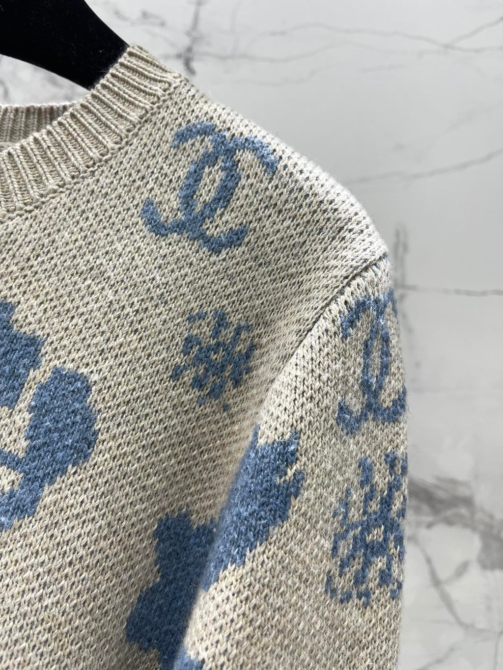 CHANEL 25S CREW NECK SWEATER 462