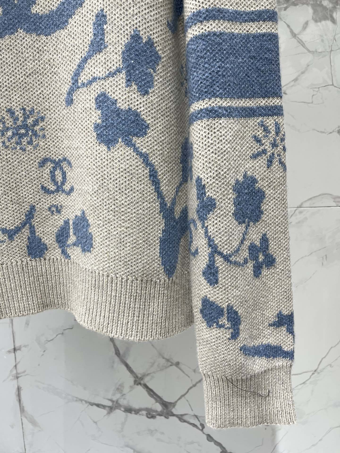 CHANEL 25S CREW NECK SWEATER 462