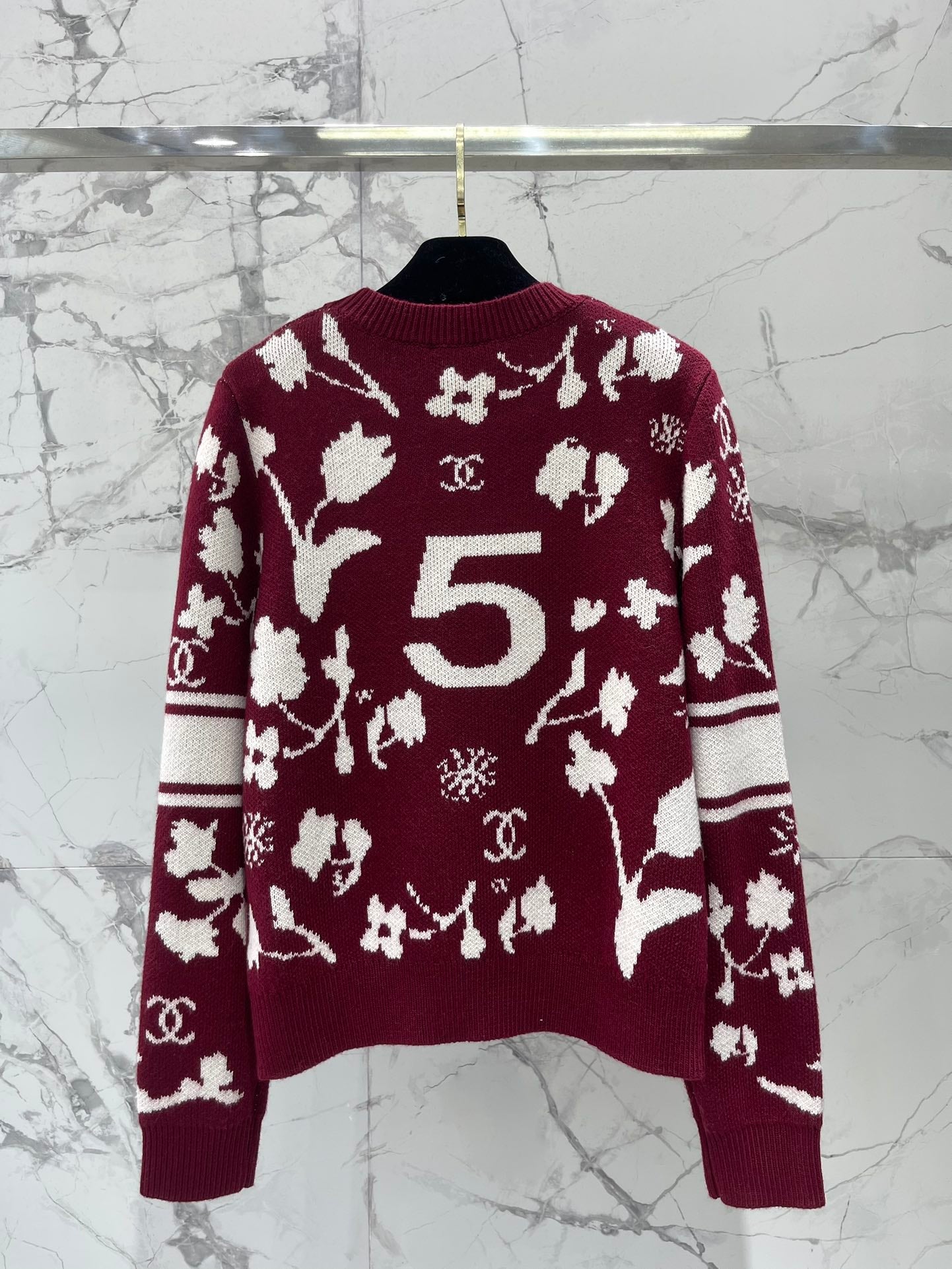 CHANEL 25S CREW NECK SWEATER 460