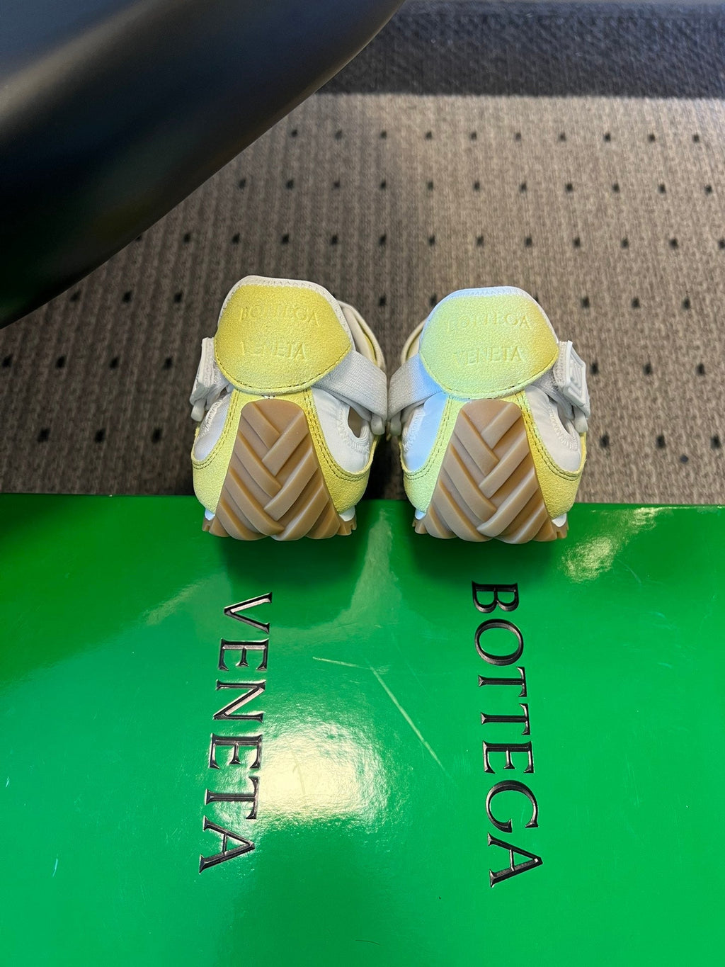 BOTTEGA VENETA 26S MARY JANE SNEAKER IN YELLOW SUEDE AND WHITE FABRIC