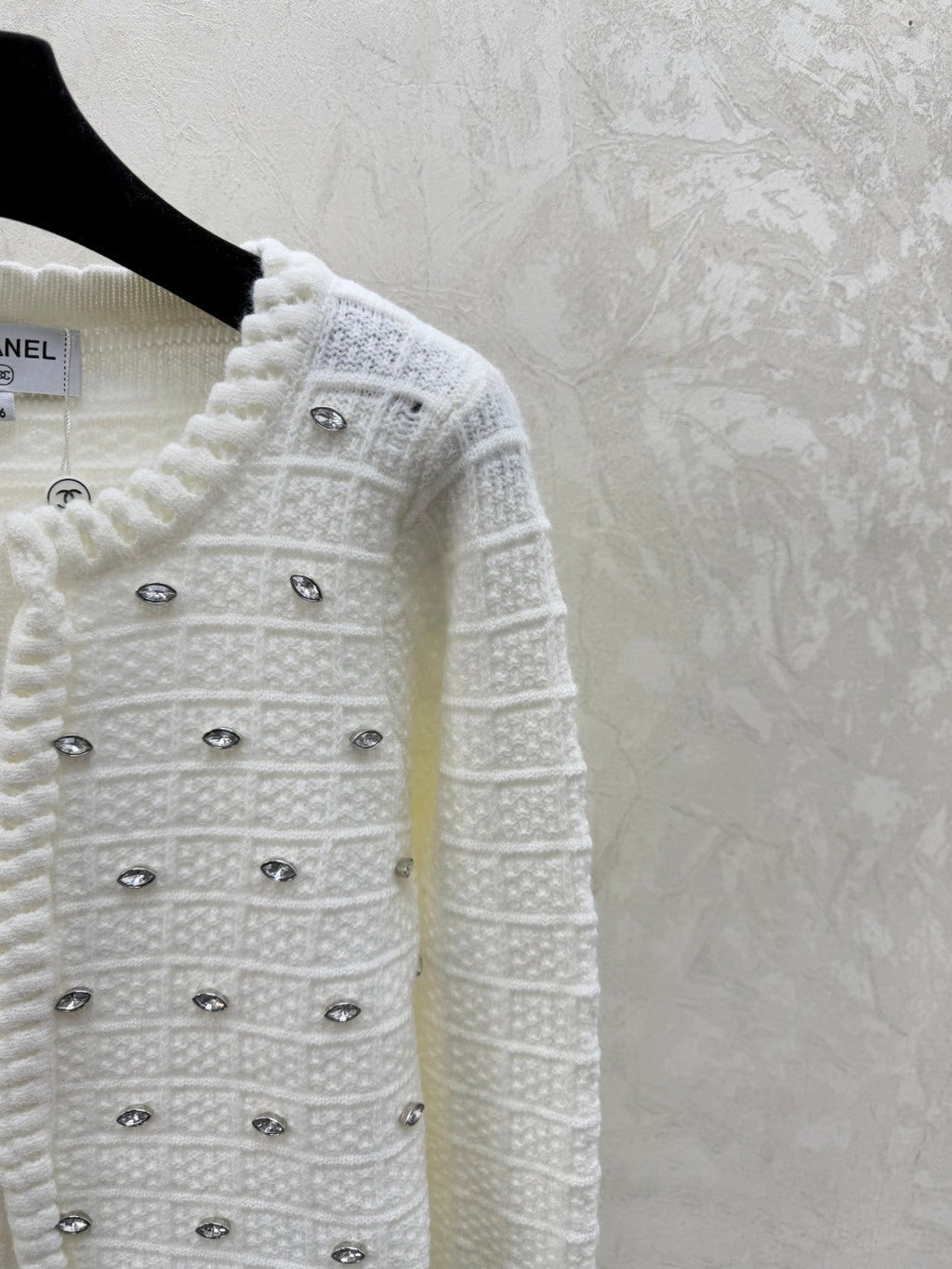 CHANEL 25S CARDIGAN 524