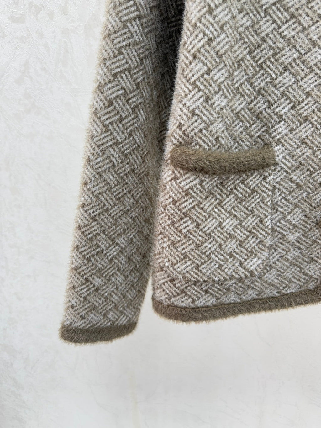 CHANEL 25S ROUND-NECK CARDIGAN 511