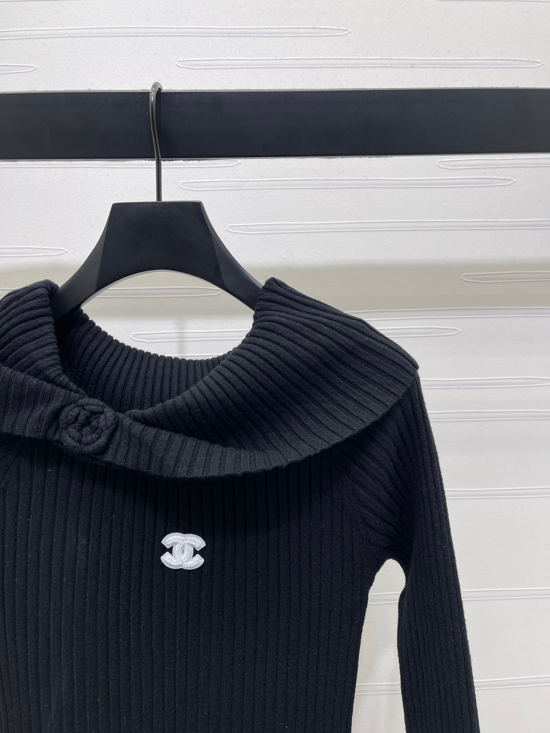 CHANEL 25S KNITTED LONG-SLEEVE DRESS 278