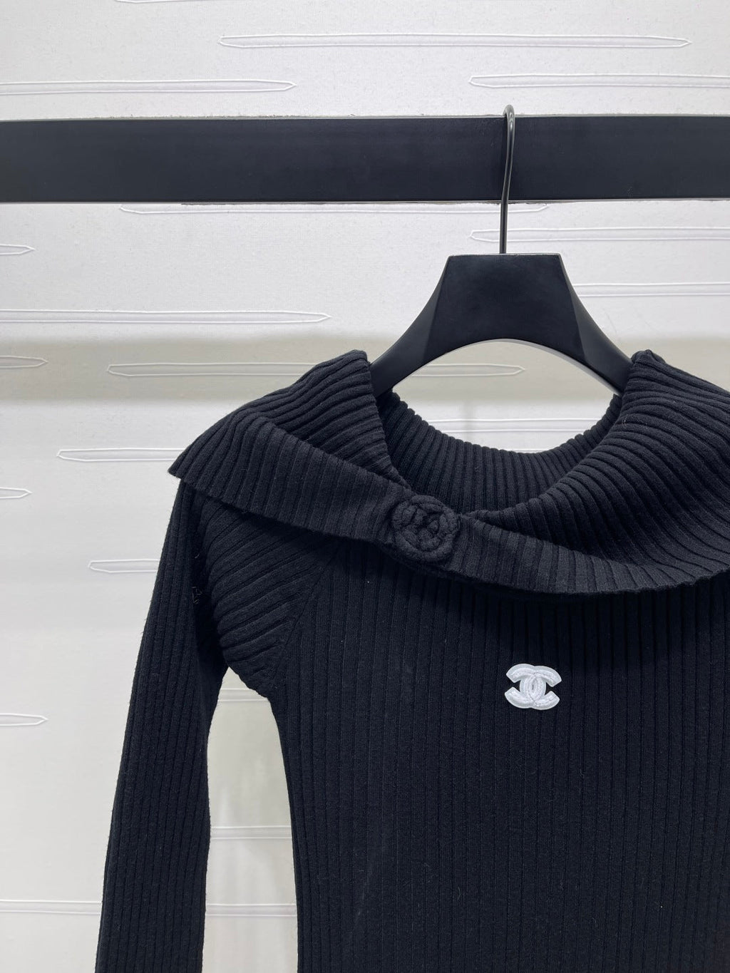 CHANEL 25S KNITTED LONG-SLEEVE DRESS 278