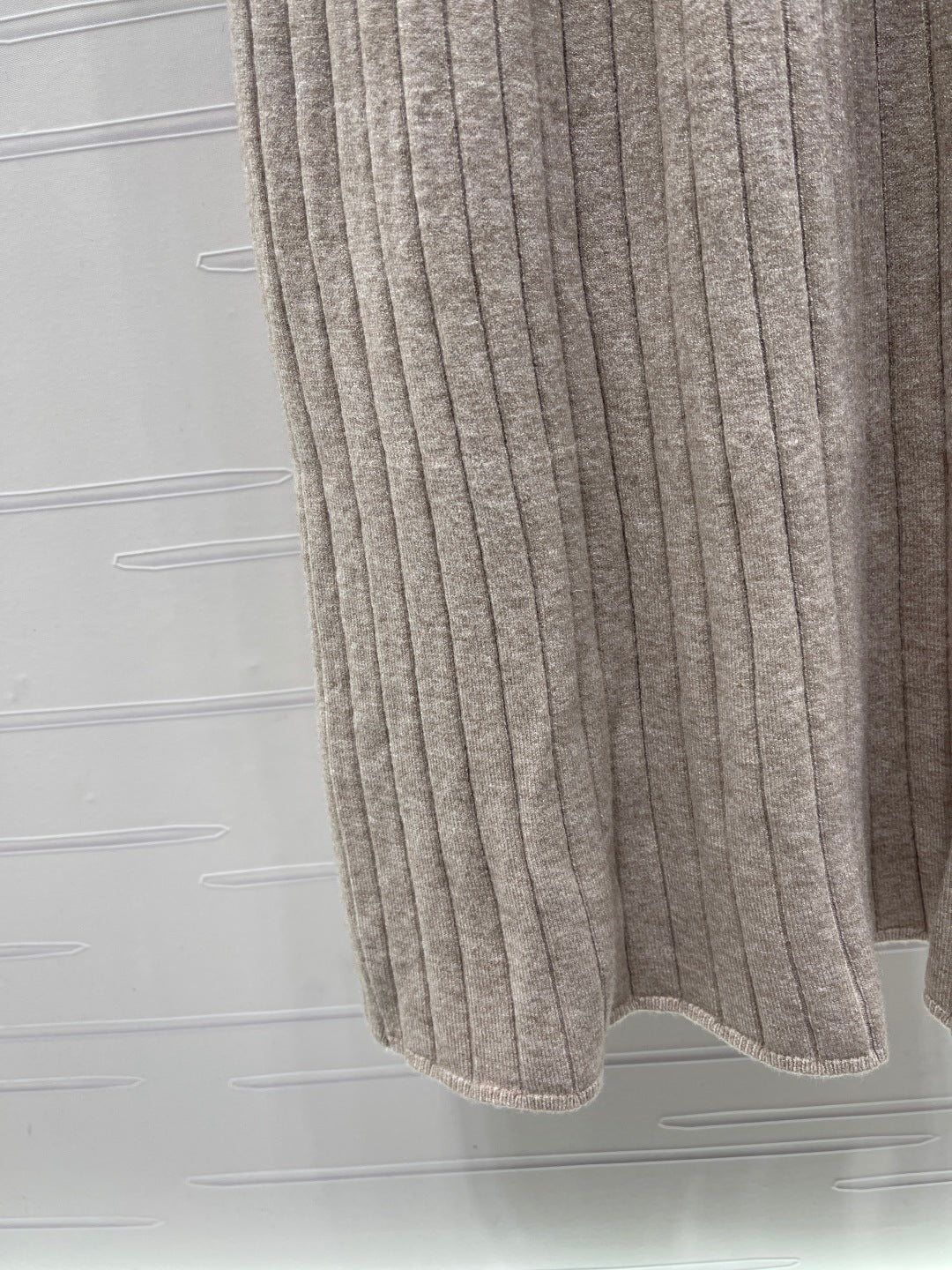 CHANEL 25S KNITTED LONG-SLEEVE DRESS 277