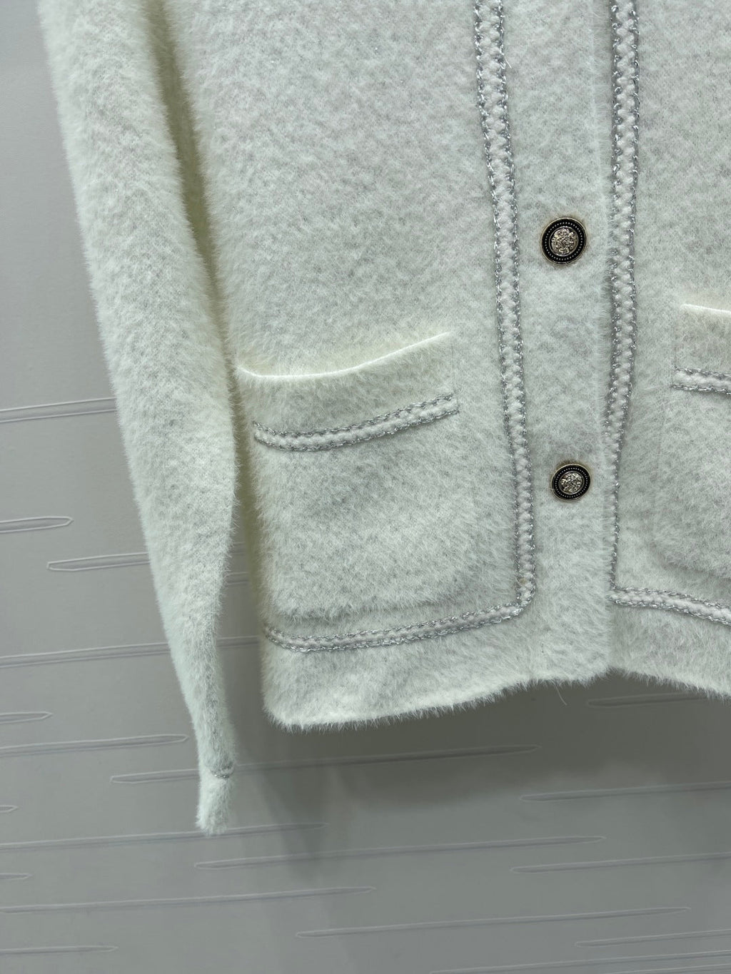 CHANEL 25S KNITTED CARDIGAN 279