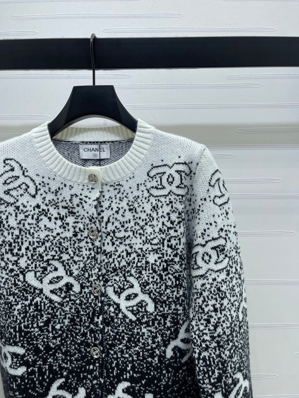 CHANEL 25S CARDIGAN JACKET 639
