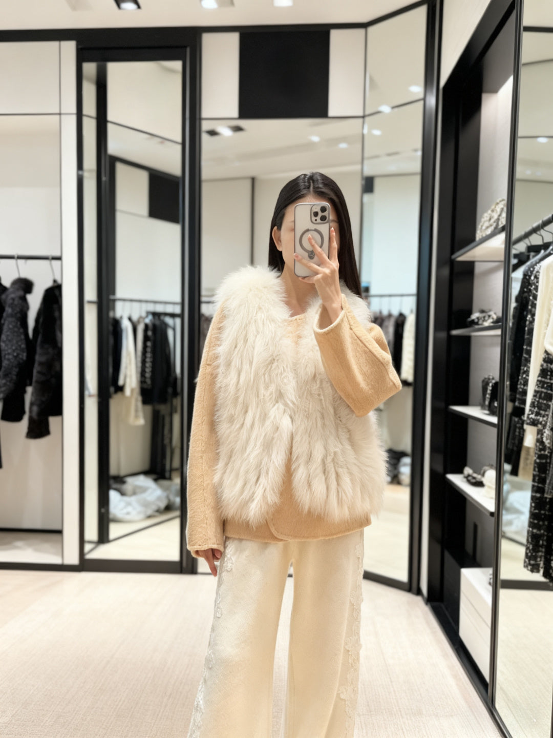 CHANEL 25S REVERSIBLE FOX FUR JACKET 591