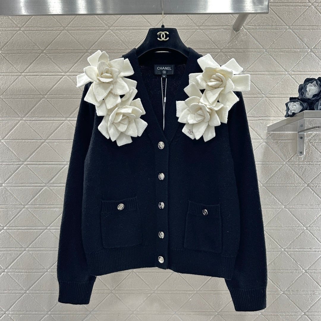 CHANEL 25S CAMELLIA PRINT CARDIGAN 648