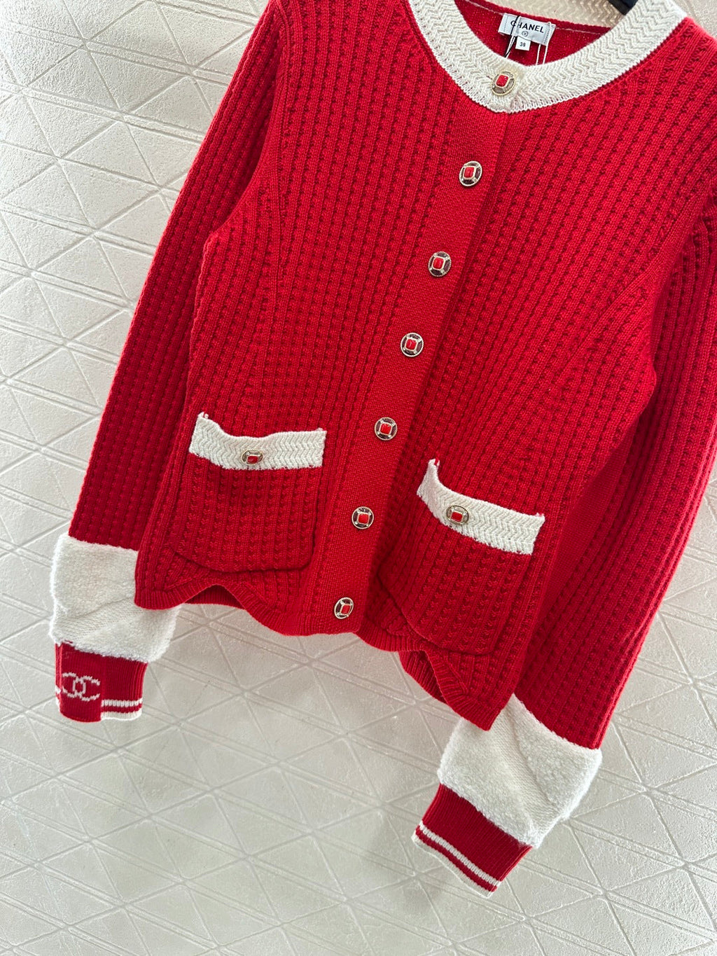 CHANEL 25S KNITTED CARDIGAN 643