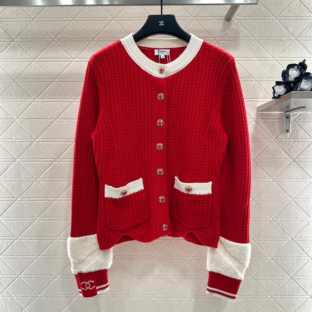 CHANEL 25S KNITTED CARDIGAN 643