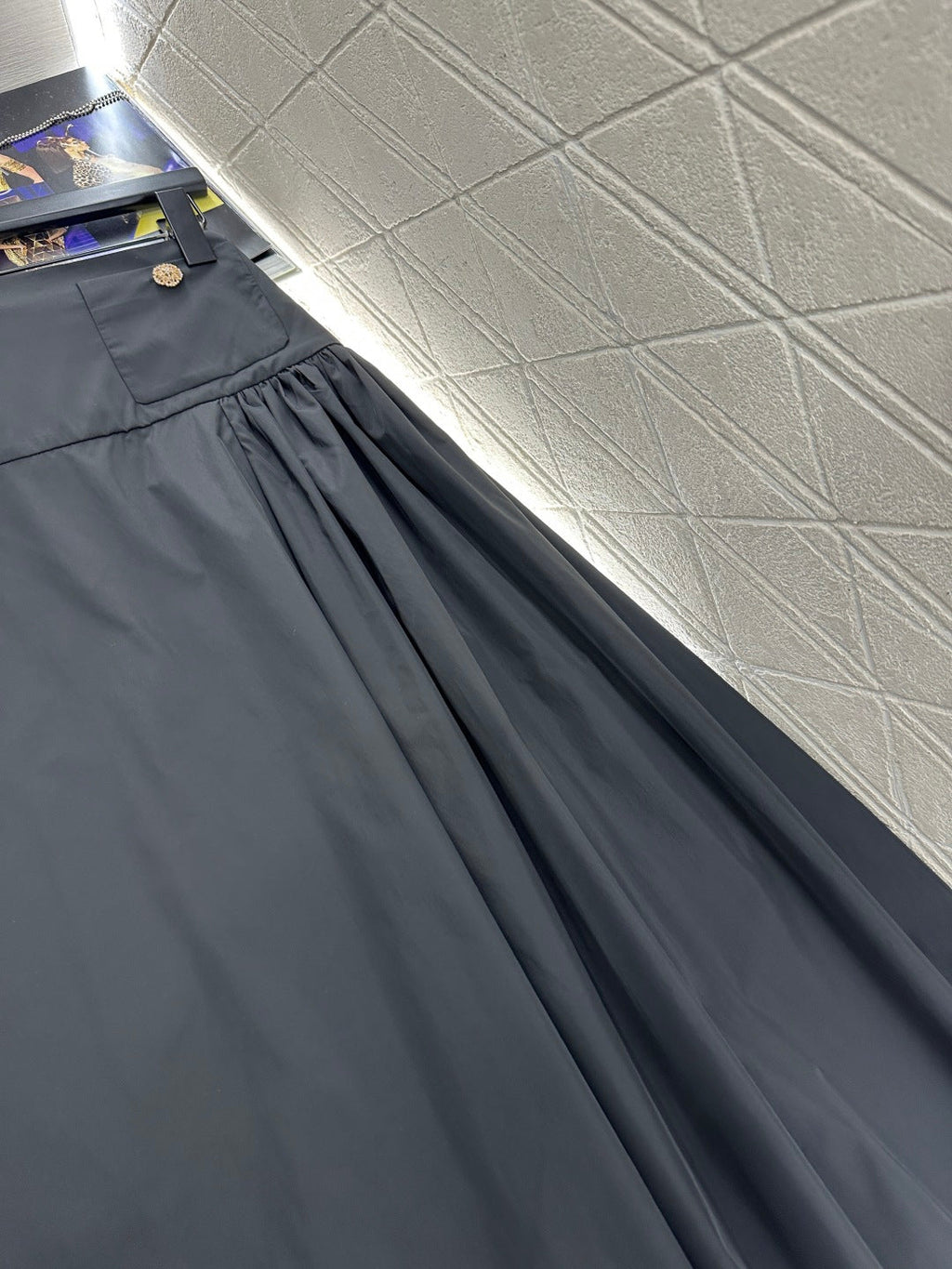 CHANEL 25S LONG PLEATED SKIRT 615