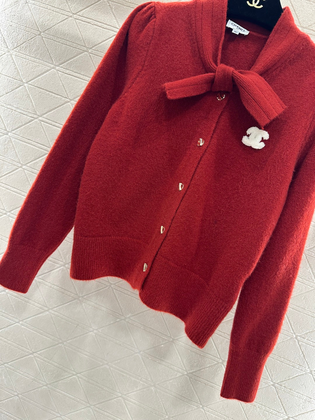 CHANEL 26S KNITTED CARDIGAN 665