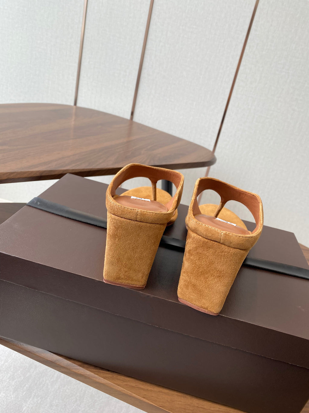 ALAIA WEDGE THONG SANDALS 25S IN BURNT ORANGE SUEDE