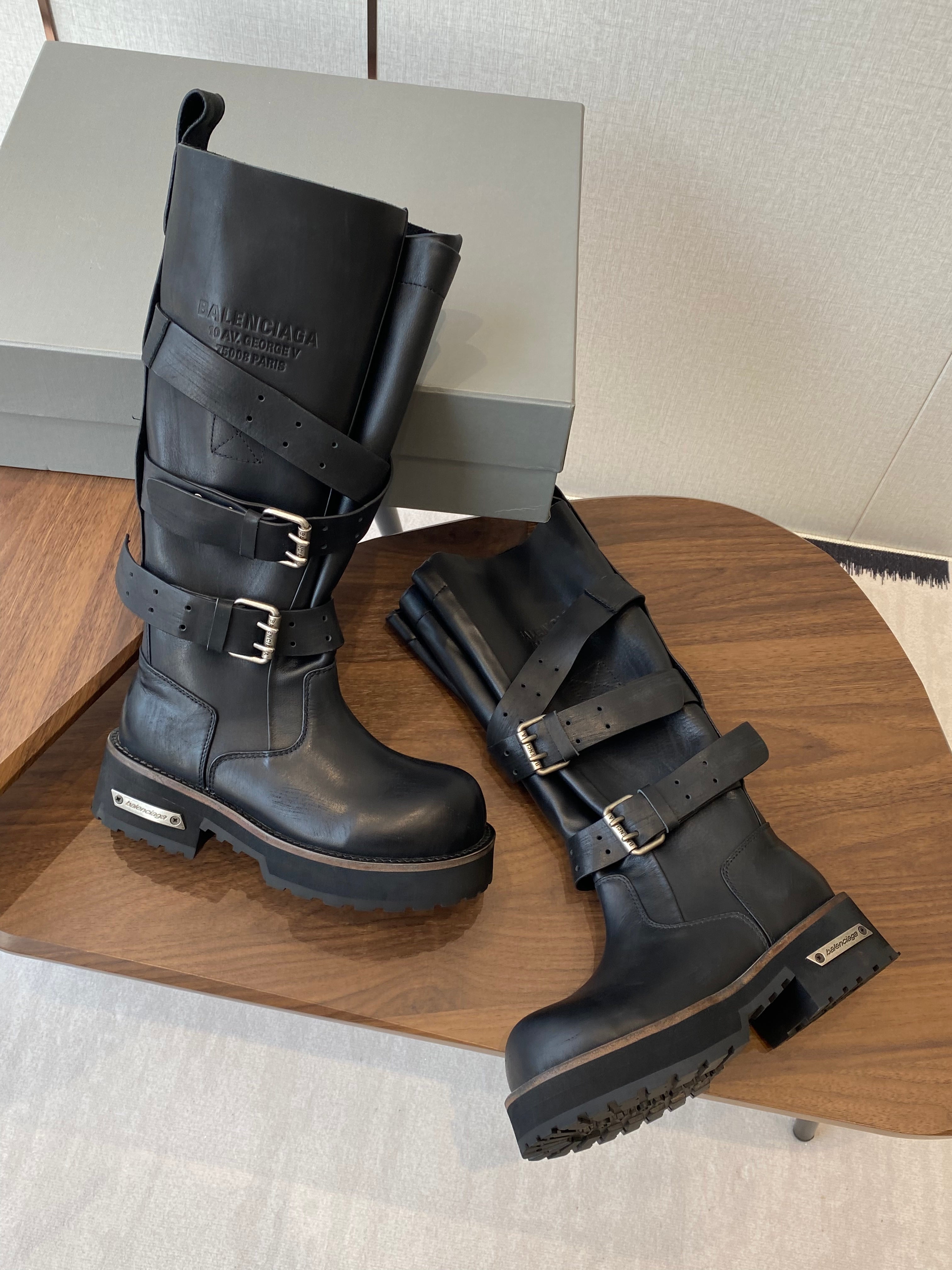 BALEN HIGH BUCKLE BOOTS IN BLACK CALFSKIN