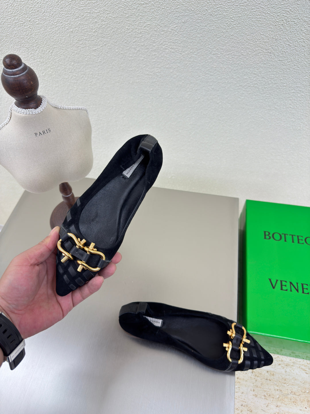 BOTTEGA VENETA BALLET FLAT IN BLACK SUEDE