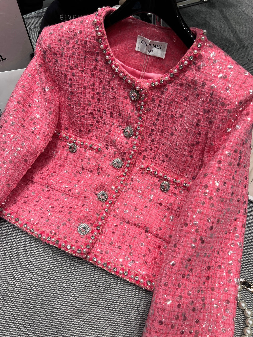CHANEL 25S JACKET 619