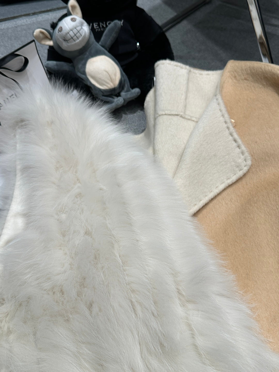 CHANEL 25S REVERSIBLE FOX FUR JACKET 591