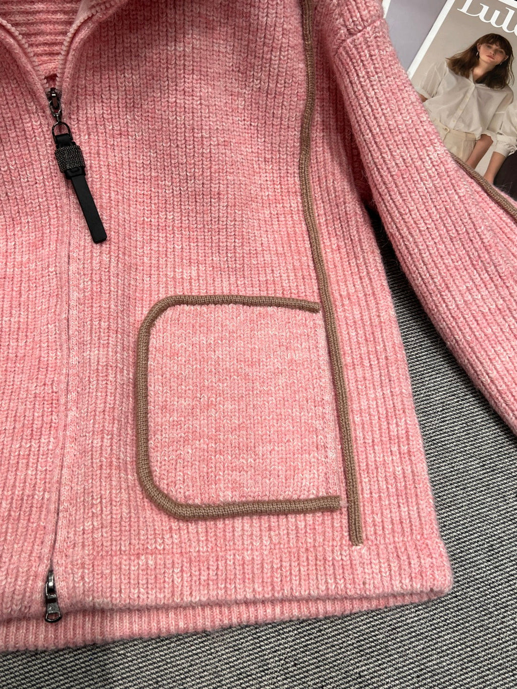 CHANEL 25S JACKET 601