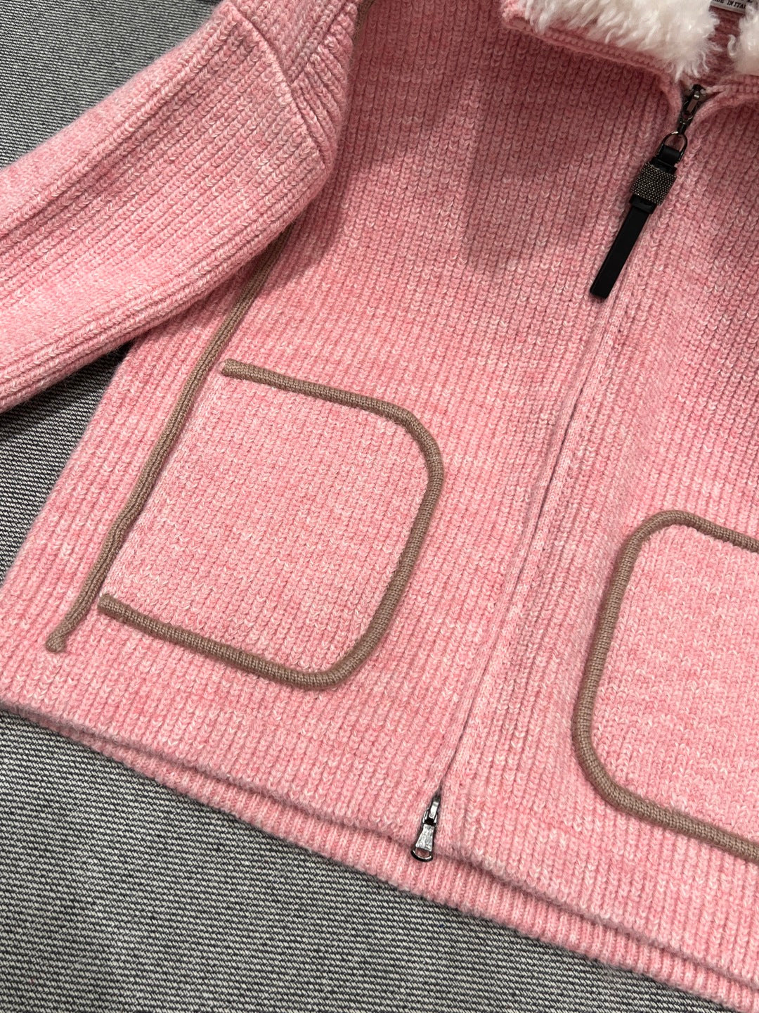 CHANEL 25S JACKET 601