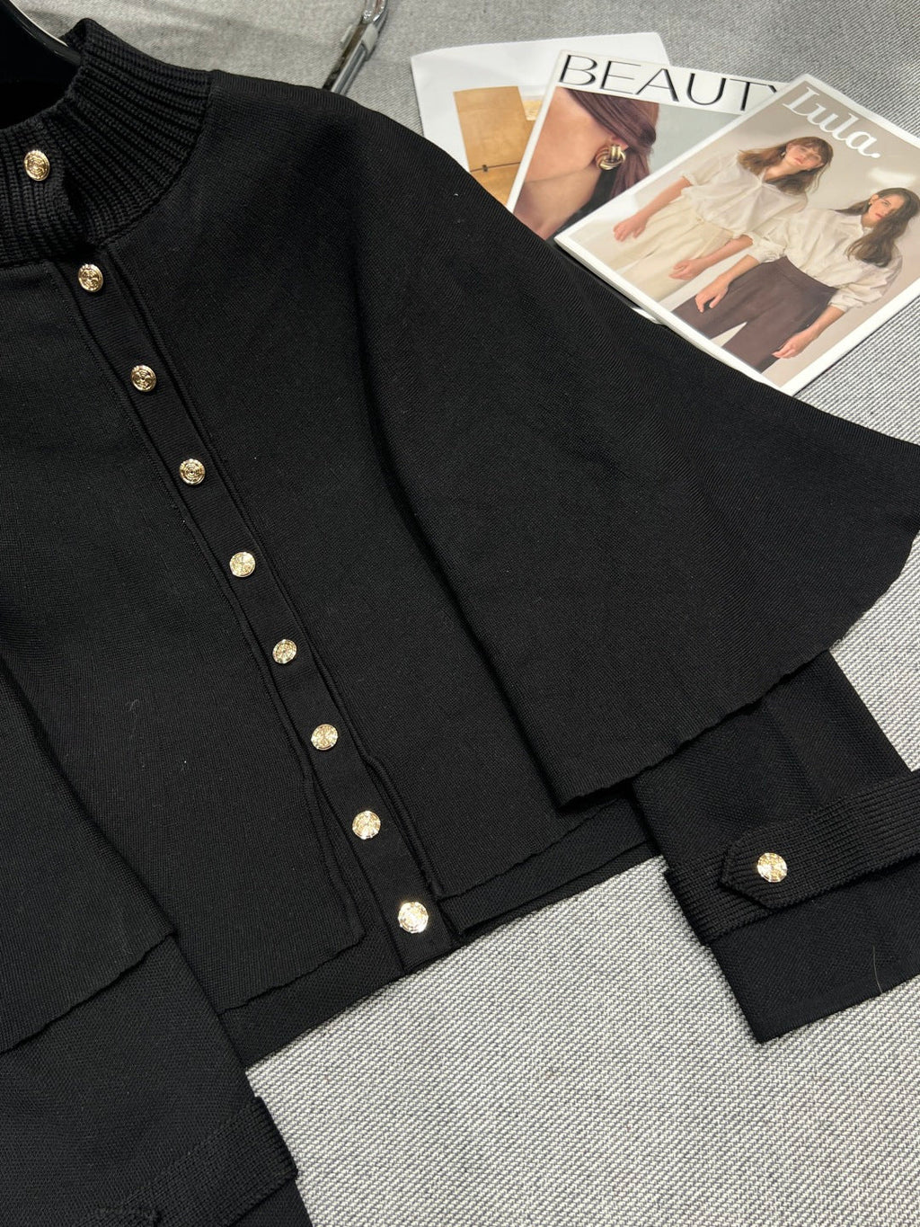 CHANEL 26S KNIT CARDIGAN 729