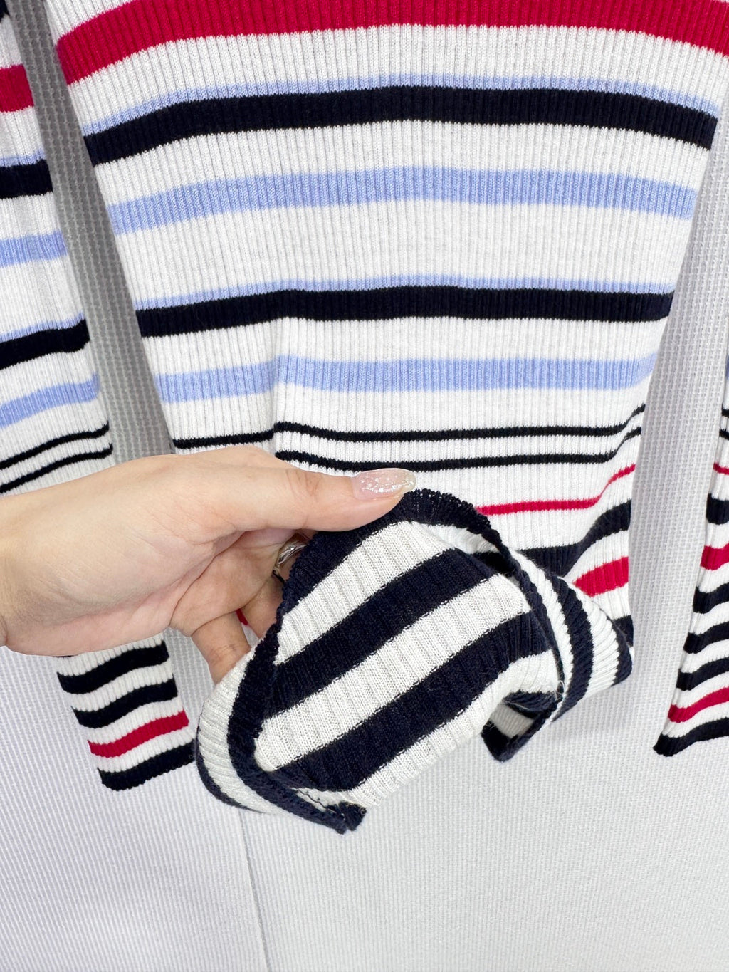 CHANEL 25S COLLARED SWEATER 578