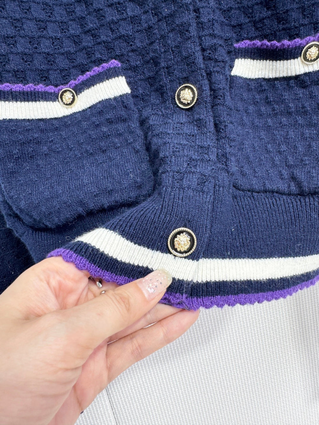 CHANEL 25S CARDIGAN 584