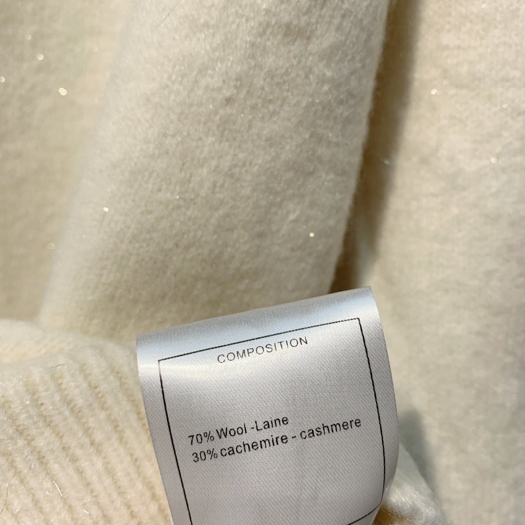 CHANEL 26S CREW NECK CARDIGAN 829