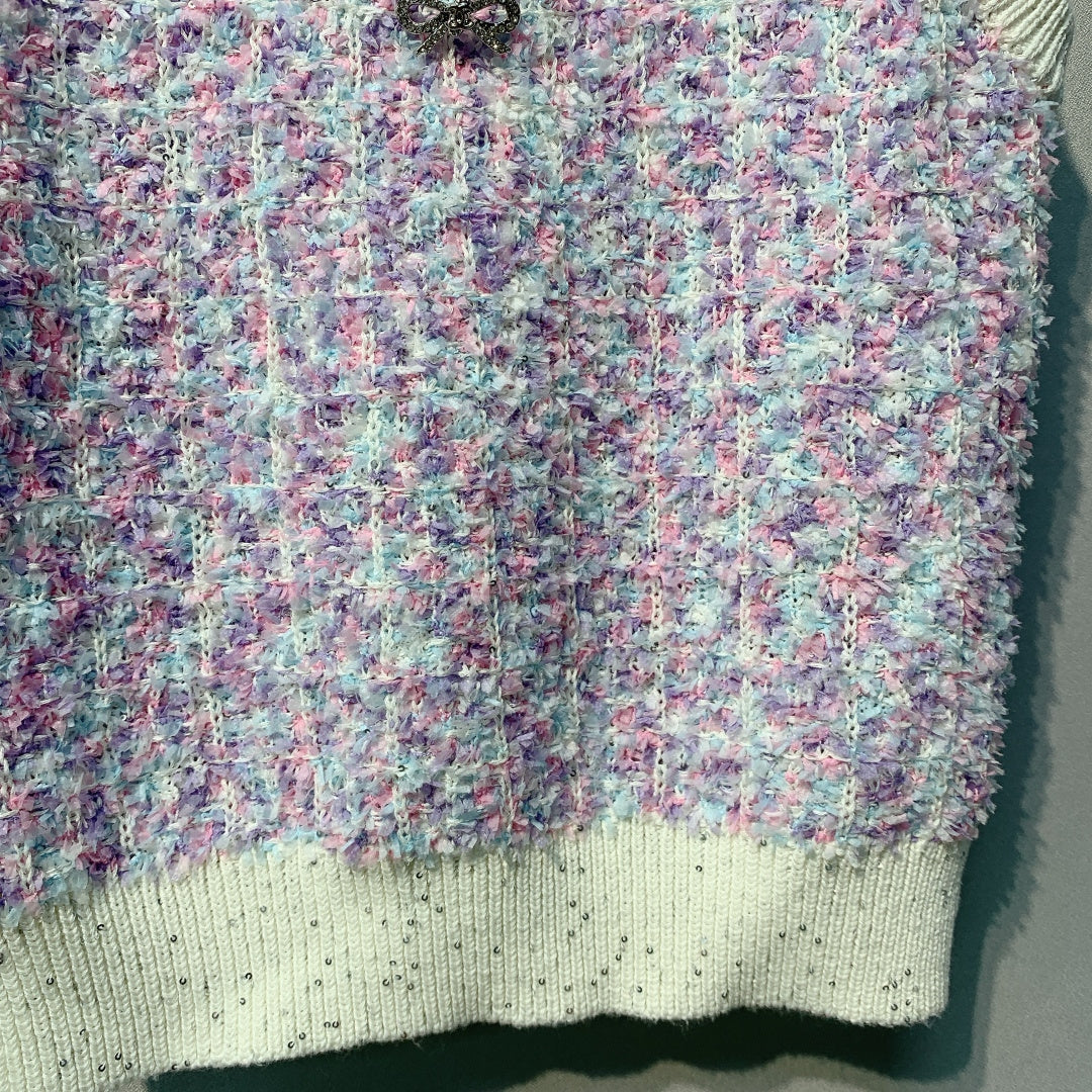 CHANEL 26S SLEEVELESS SWEATER 828