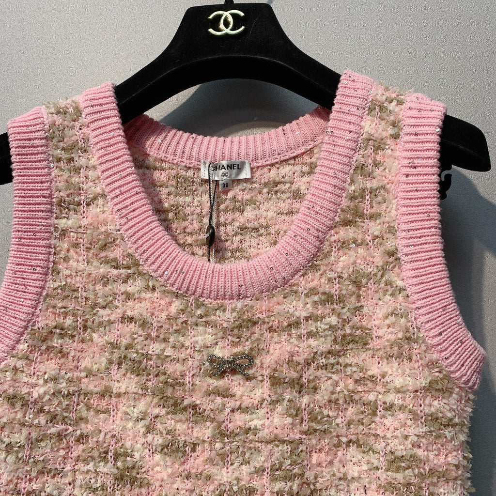 CHANEL 26S SLEEVELESS CREW NECK DRESS 824