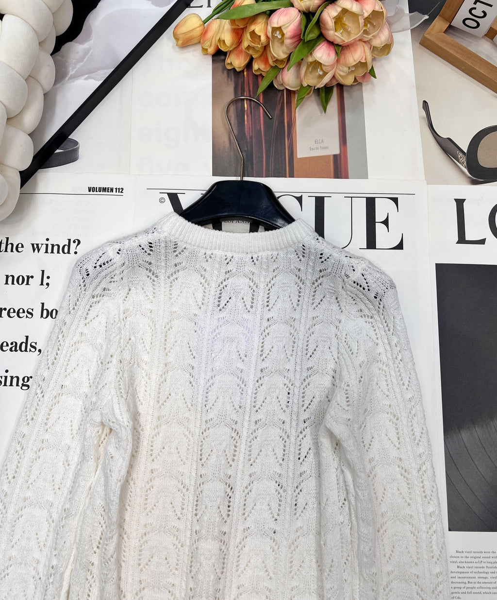 CHANEL 25S LONG-SLEEVE SWEATER 441