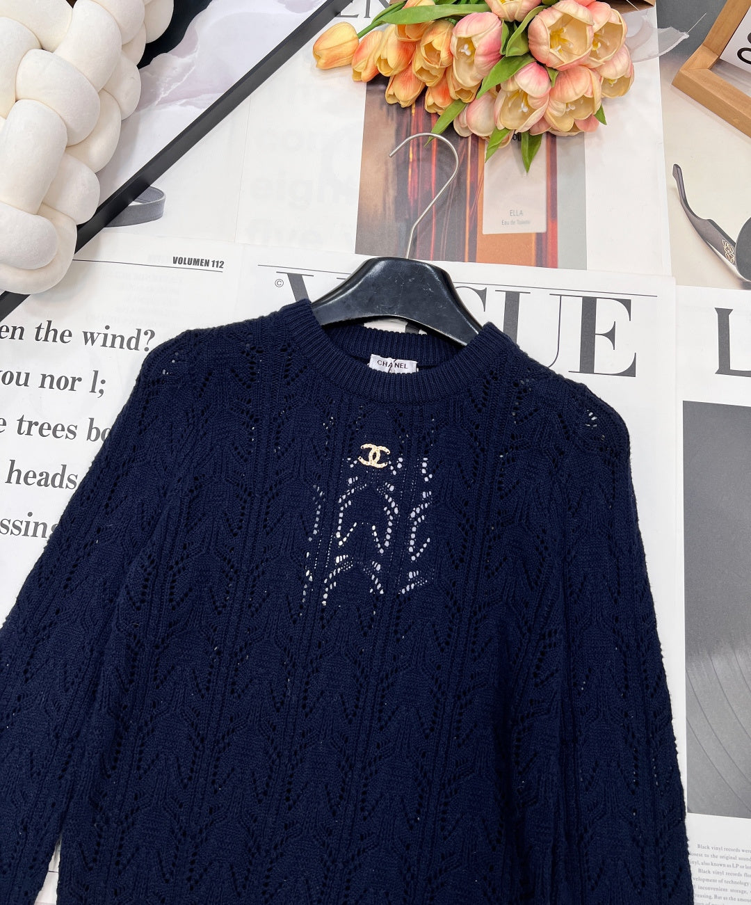 CHANEL 25S LONG-SLEEVE SWEATER 443