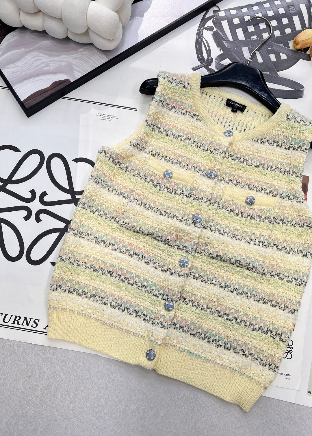 CHANEL 25S KNITTED VEST 509