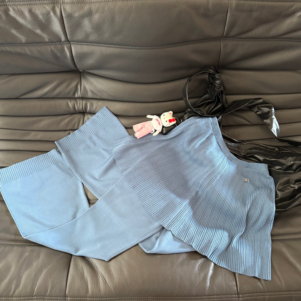 CHANEL 25S HYBRID SKIRT¨CPANTS 599