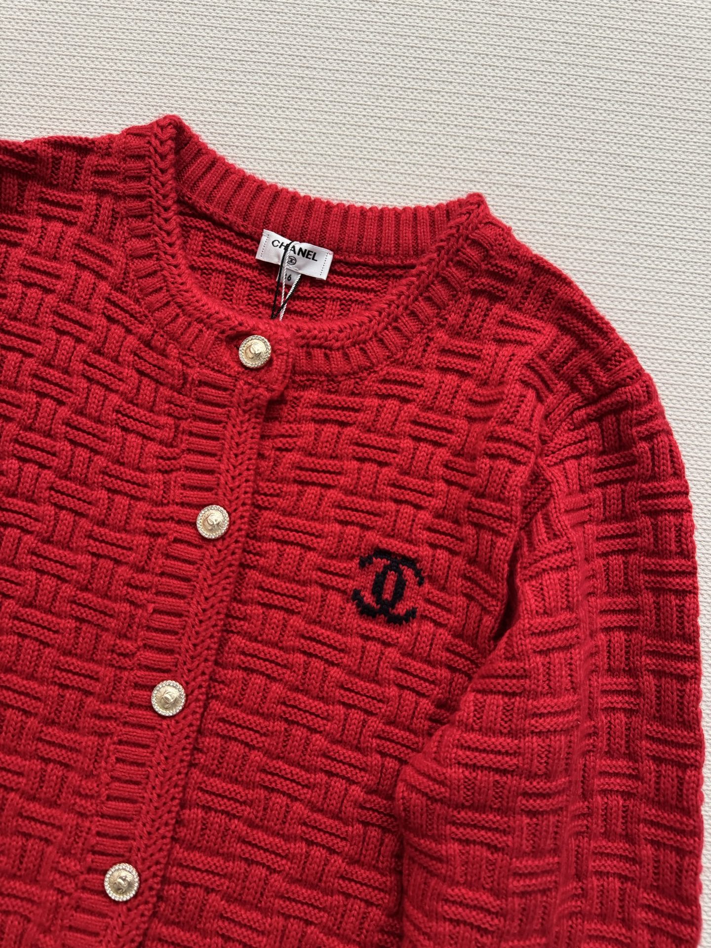 CHANEL 25S KNITTED SWEATER 629