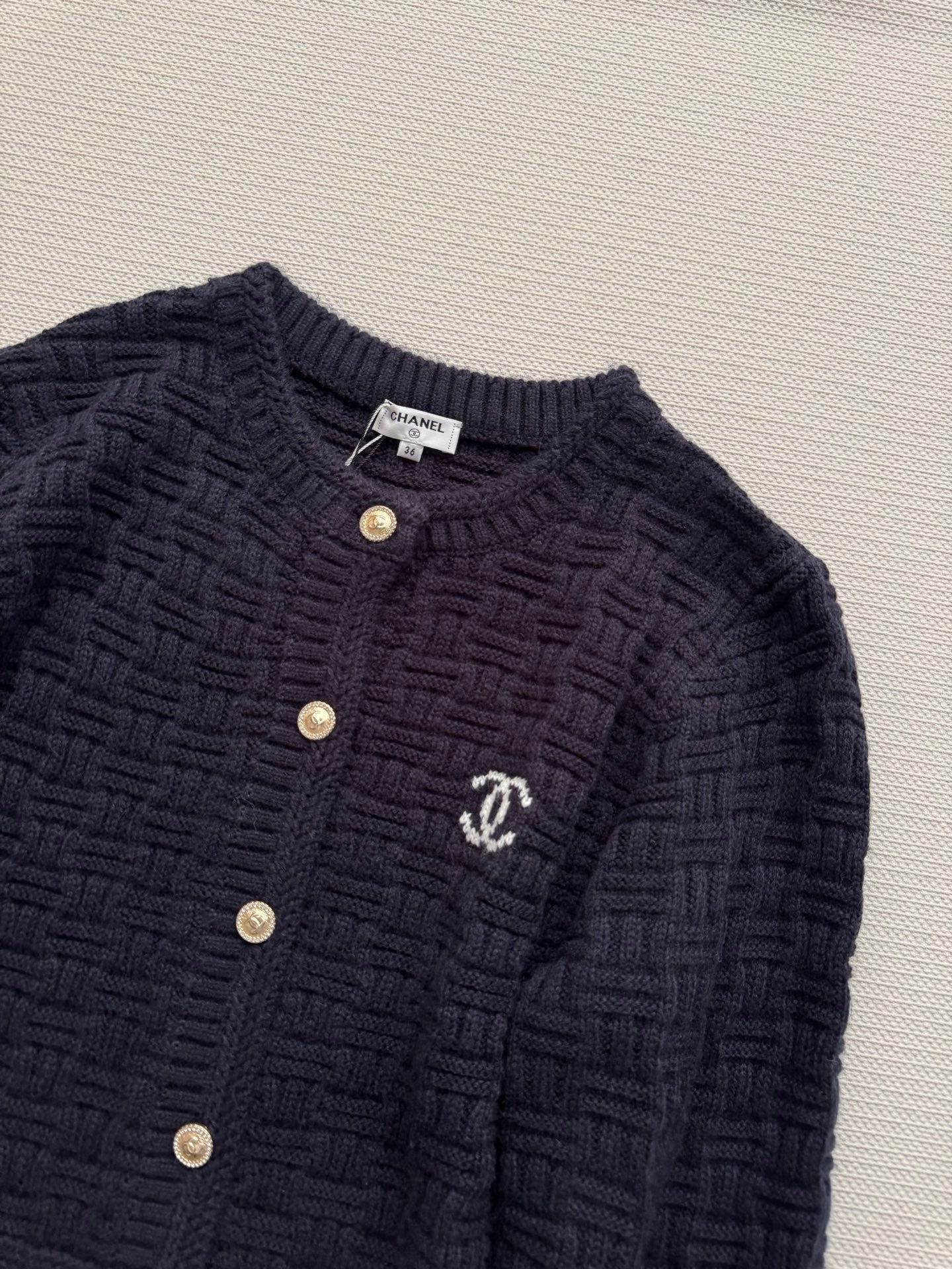 CHANEL 25S KNITTED SWEATER 630