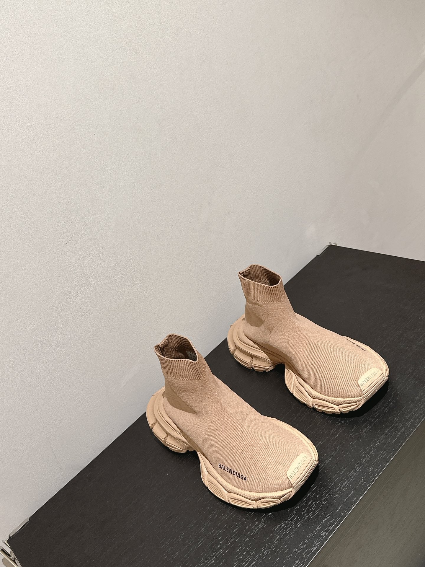 BALENCIAGA 25S SPEED TRAINER SNEAKERS 55 MM IN BEIGE KNIT