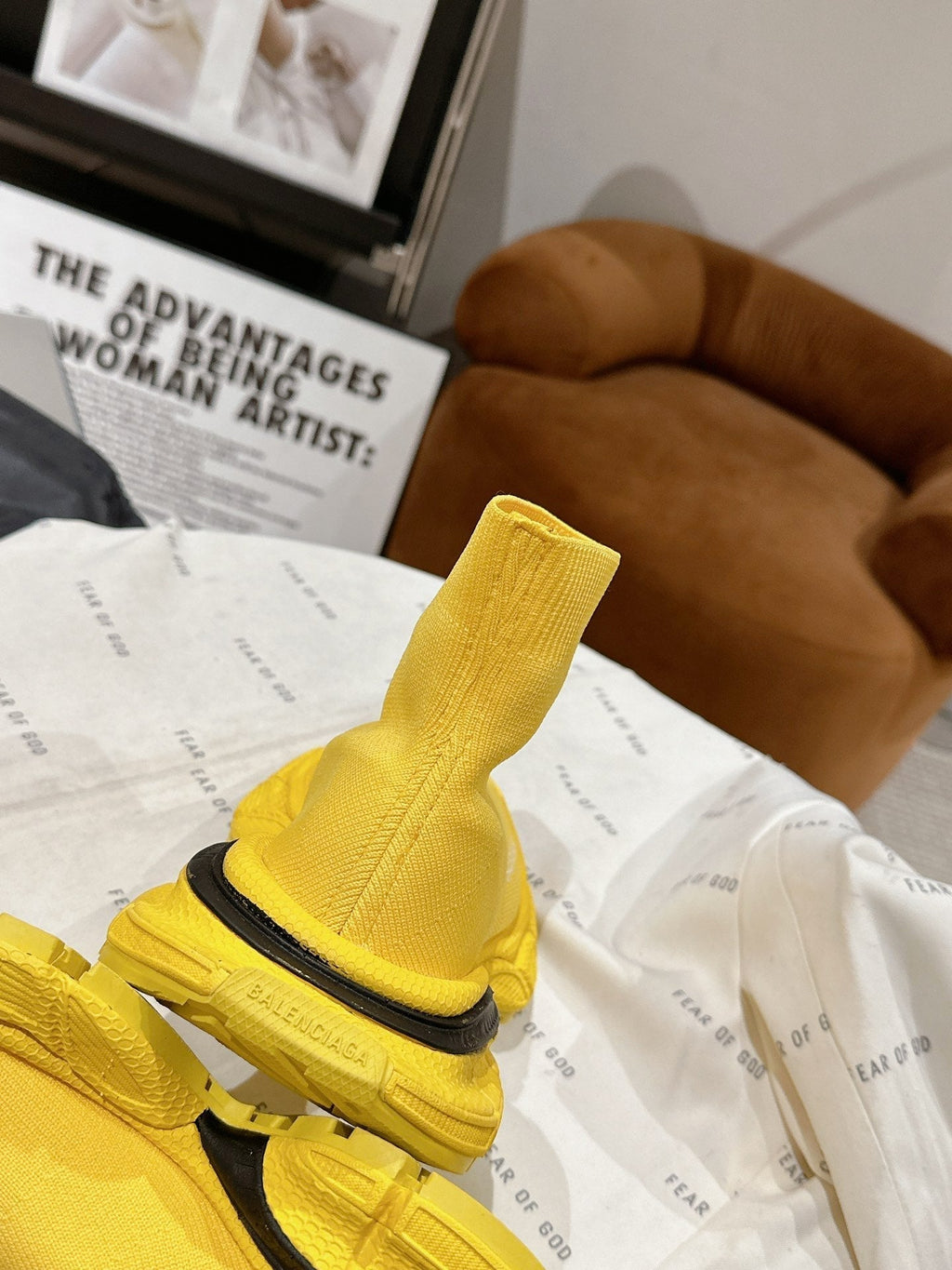BALENCIAGA 25S SPEED TRAINER SNEAKERS 55 MM IN YELLOW AND BLACK KNIT